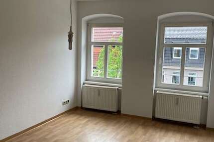 Wohnung Werdau Werdau, Stadt - 2 Zimmer, 45 m&sup2;, 225&euro; | Angebot:26190311