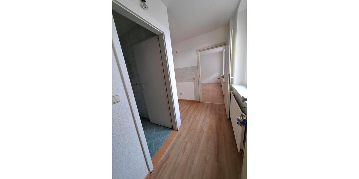 Etagenwohnung Döbeln - 2 Zimmer, 38 m&sup2;, 189&euro; | Angebot:26502253
