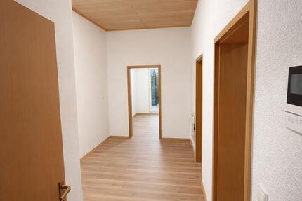 Wohnung Plattling - 1 Zimmer, 84 m&sup2;, 900&euro; | Angebot:25149765