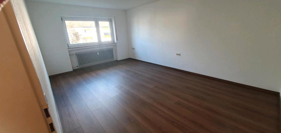 Etagenwohnung Giengen an der Brenz - 2 Zimmer, 73 m&sup2;, 740&euro; | Angebot:26380286