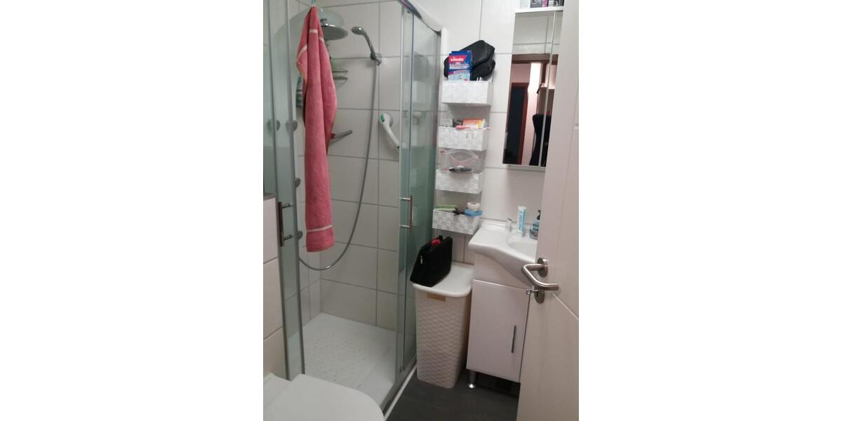 warme 2-Zimmer-Wohnung, ebenerdig, zu vermieten zimmer