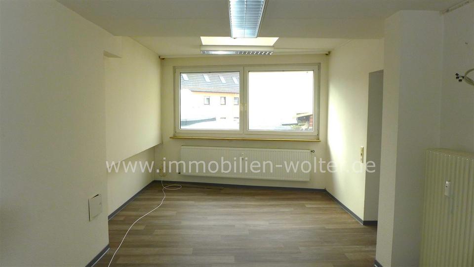 *** Zentrales Büro in Worms ca. 85 m², zum attraktiven Preis *** zimmer