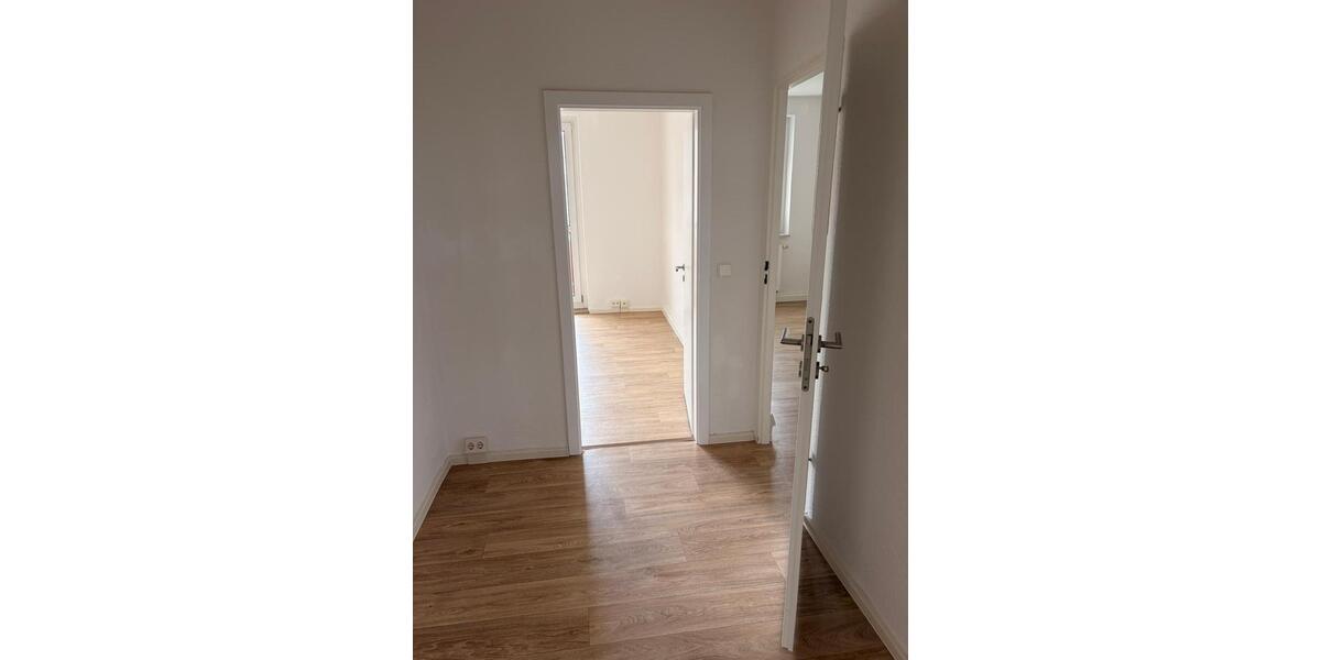 Etagenwohnung Aue-Bad Schlema Bad Schlema - 6 Zimmer, 116 m&sup2;, 605&euro; | Angebot:26561433