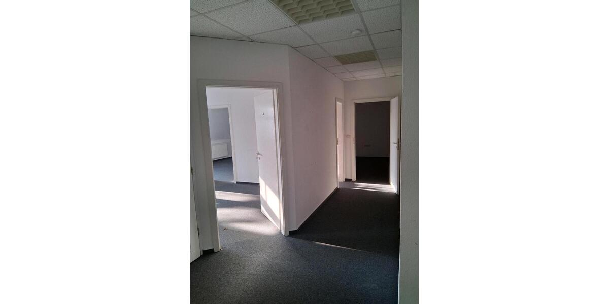 Gewerbeobjekt Bernburg (Saale) - 1.400&euro; | Angebot:24671891