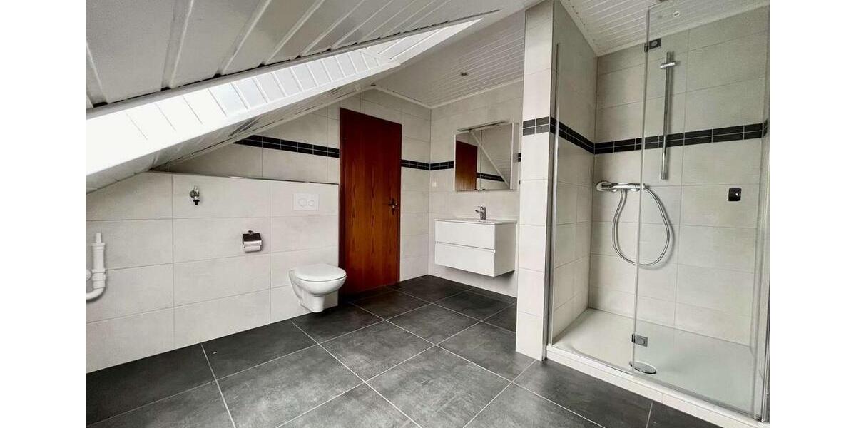 Maisonettenwohnung Bergheim - 2 Zimmer, 79 m&sup2;, 920&euro; | Angebot:26124672