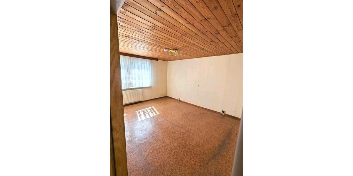 Bungalow Niemegk - 4 Zimmer, 120 m&sup2;, 1.000&euro; | Angebot:26428848