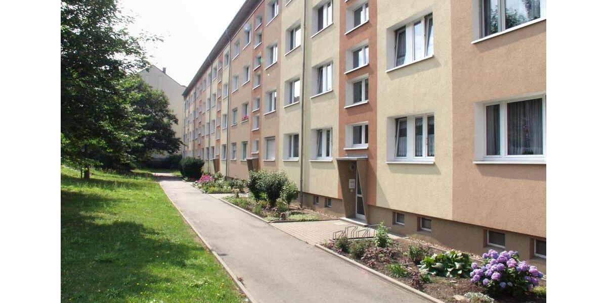 Etagenwohnung Riesa - 3 Zimmer, 60 m&sup2;, 390&euro; | Angebot:26637274