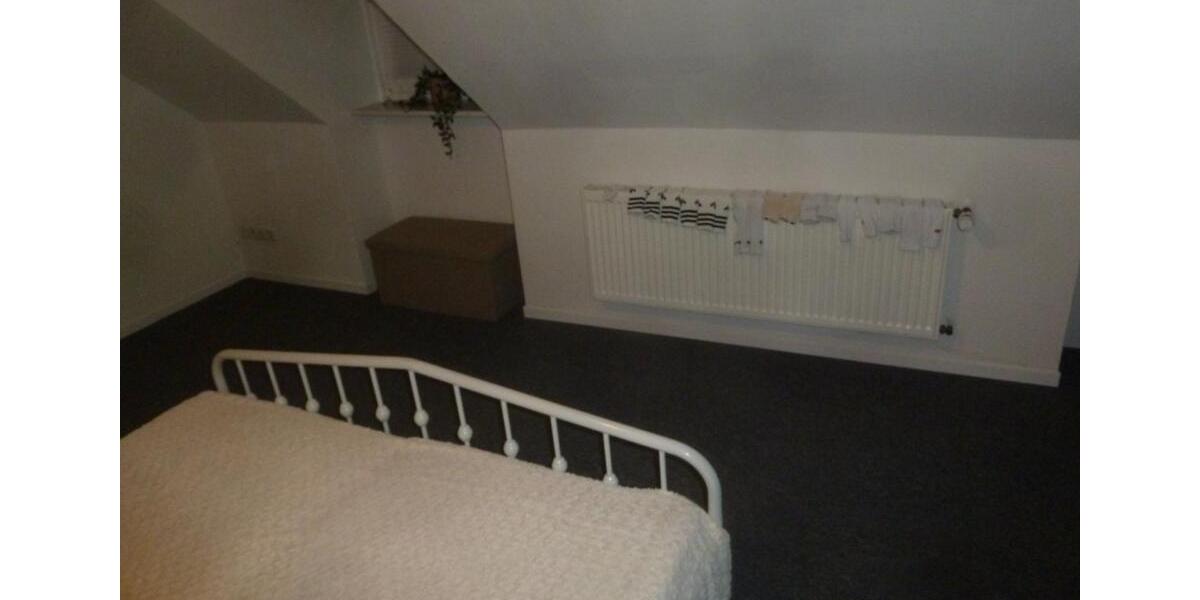 Etagenwohnung Friesoythe - 4 Zimmer, 160 m&sup2;, 750&euro; | Angebot:23167422