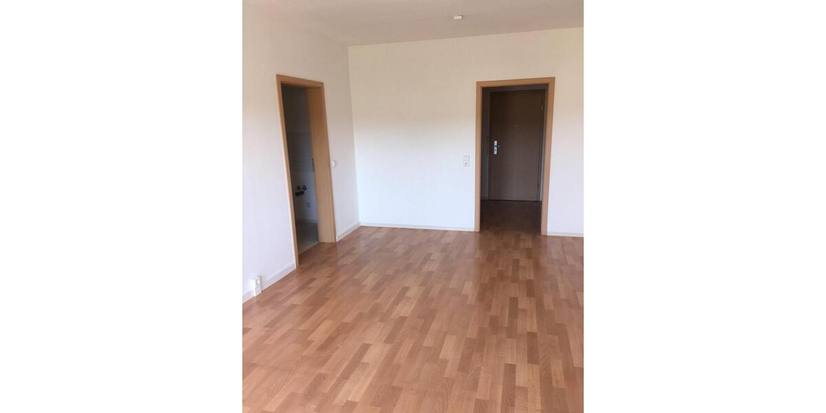 Etagenwohnung Stollberg (Erzgebirge) - 2 Zimmer, 45 m&sup2;, 305&euro; | Angebot:24864322