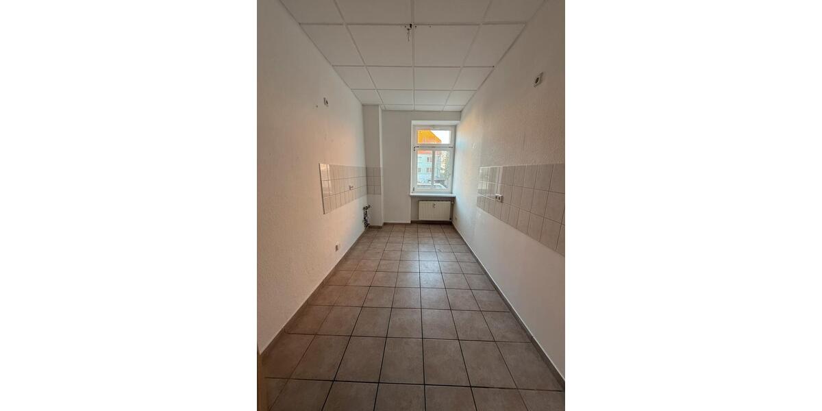 Etagenwohnung Gommern - 3 Zimmer, 77 m&sup2;, 420&euro; | Angebot:26232294