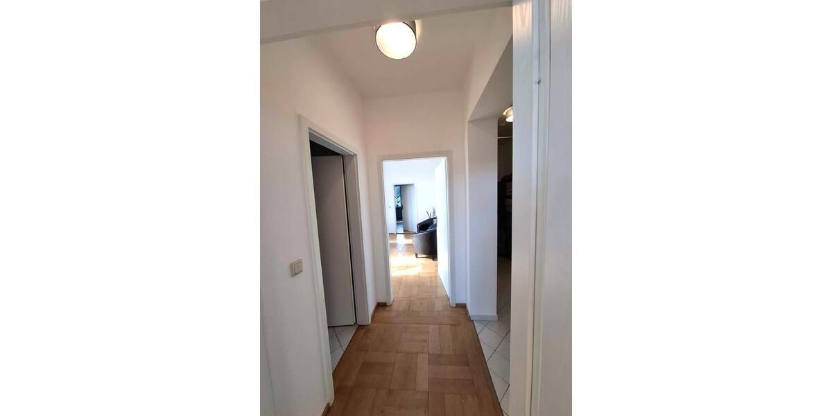 Etagenwohnung Blankenburg (Harz) - 2 Zimmer, 77 m&sup2;, 477&euro; | Angebot:25904620