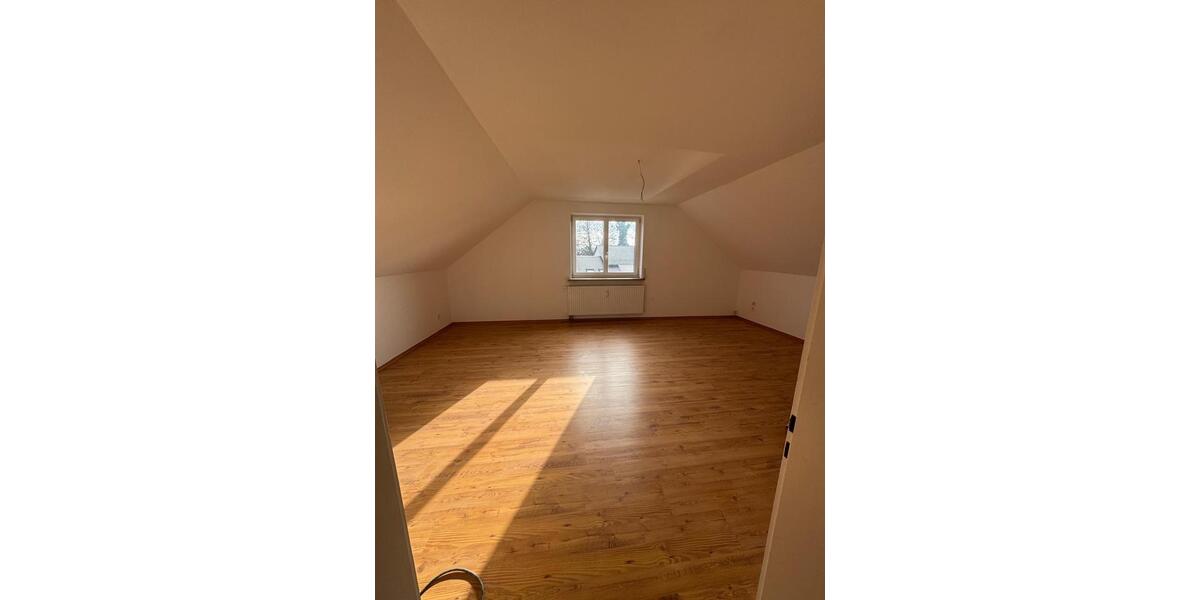 Wohnen auf Zeit Ingolstadt - 1 Zimmer, 80 m&sup2;, 650&euro; | Angebot:24708842