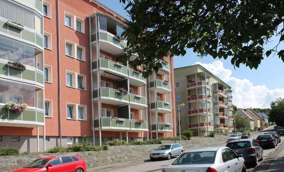 Wohnung zum Mieten in Gera 294,45 € 48.67 m²