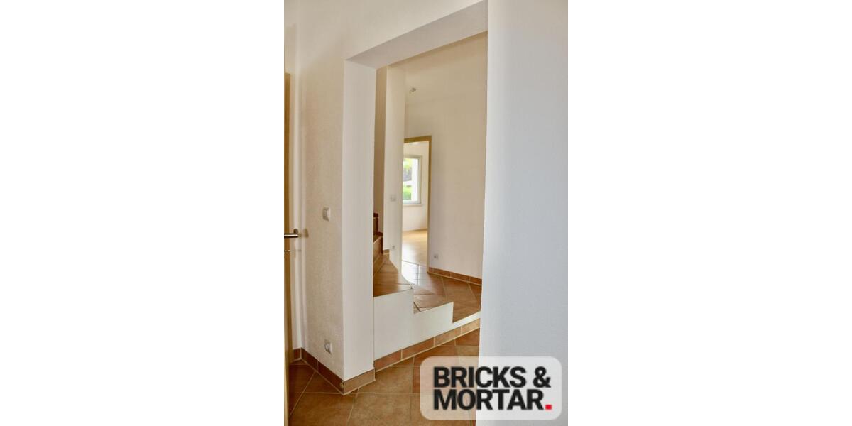 +++ Wohnen und Arbeiten unter einem Dach im Dresdner Westen+++ Ideal für Selbständige! 4 zimmer