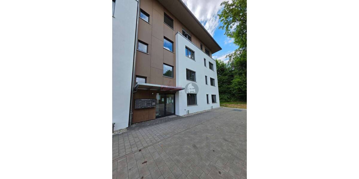 Etagenwohnung Simbach am Inn Simbach - 3 Zimmer, 115 m&sup2;, 1.100&euro; | Angebot:26778488