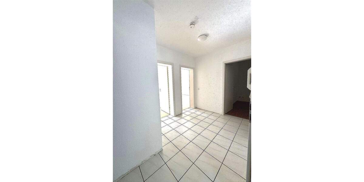 Etagenwohnung Kordel - 3 Zimmer, 72 m&sup2;, 650&euro; | Angebot:26188091