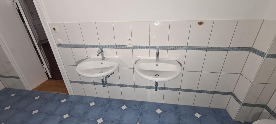 Erdgeschoßwohnung Gingst - 1 Zimmer, 65 m&sup2;, 499&euro; | Angebot:25350743