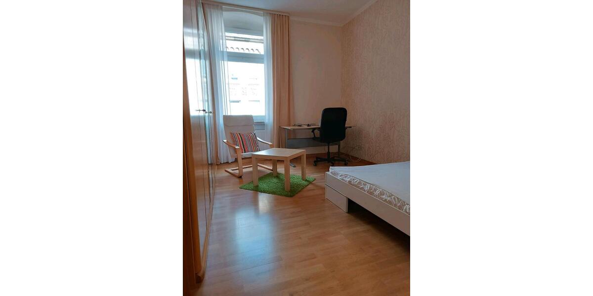 Zimmer in 2er WG Nähe FHöV Innenstadt Alleestraße, 1. OG 2 zimmer