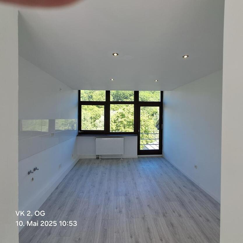 Erstbezug! 4-Zimmer-Wohnung- kernsaniert, in Völklingen