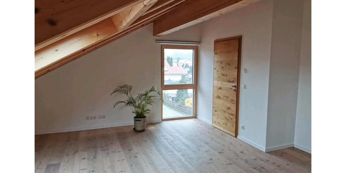 Etagenwohnung Bad Tölz - 2 Zimmer, 82 m&sup2;, 1.350&euro; | Angebot:25167358