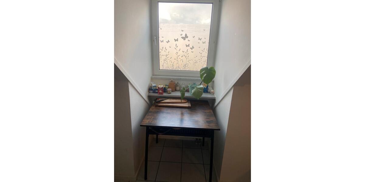 Dachgeschoßwohnung Kumhausen - 1 Zimmer, 18 m&sup2;, 430&euro; | Angebot:26070195