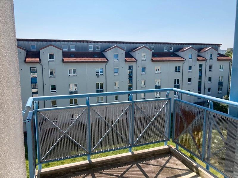 Im Dachgeschoss wohnen, das wird sich lohnen! zimmer