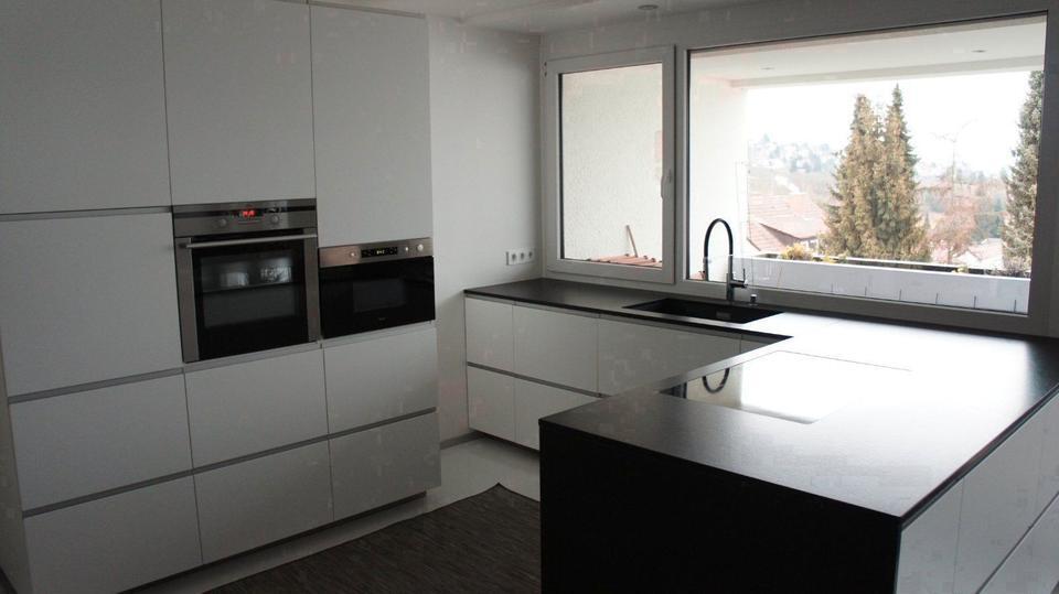 En suite Zimmer MÖBLIERT 4er WG 200m² Penthouse GEHOBEN sep. Bad