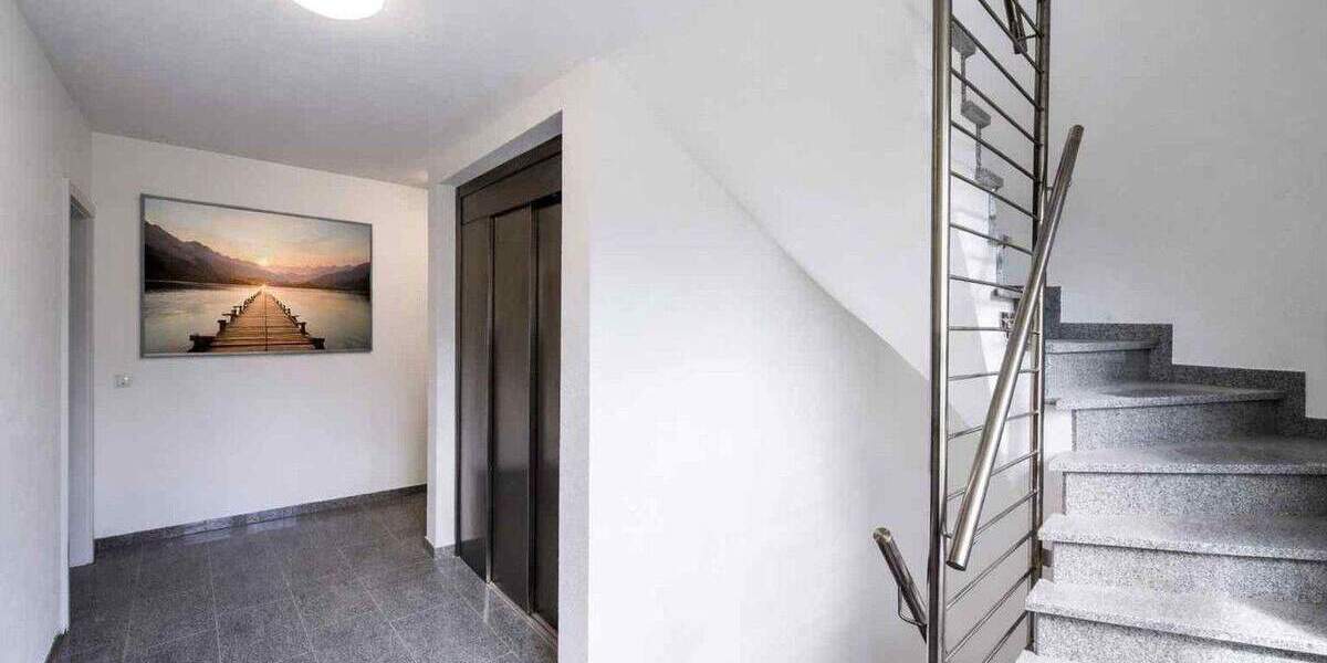 Etagenwohnung Oberndorf am Neckar Oberndorf - 4 Zimmer, 117 m&sup2;, 1.270&euro; | Angebot:25777544