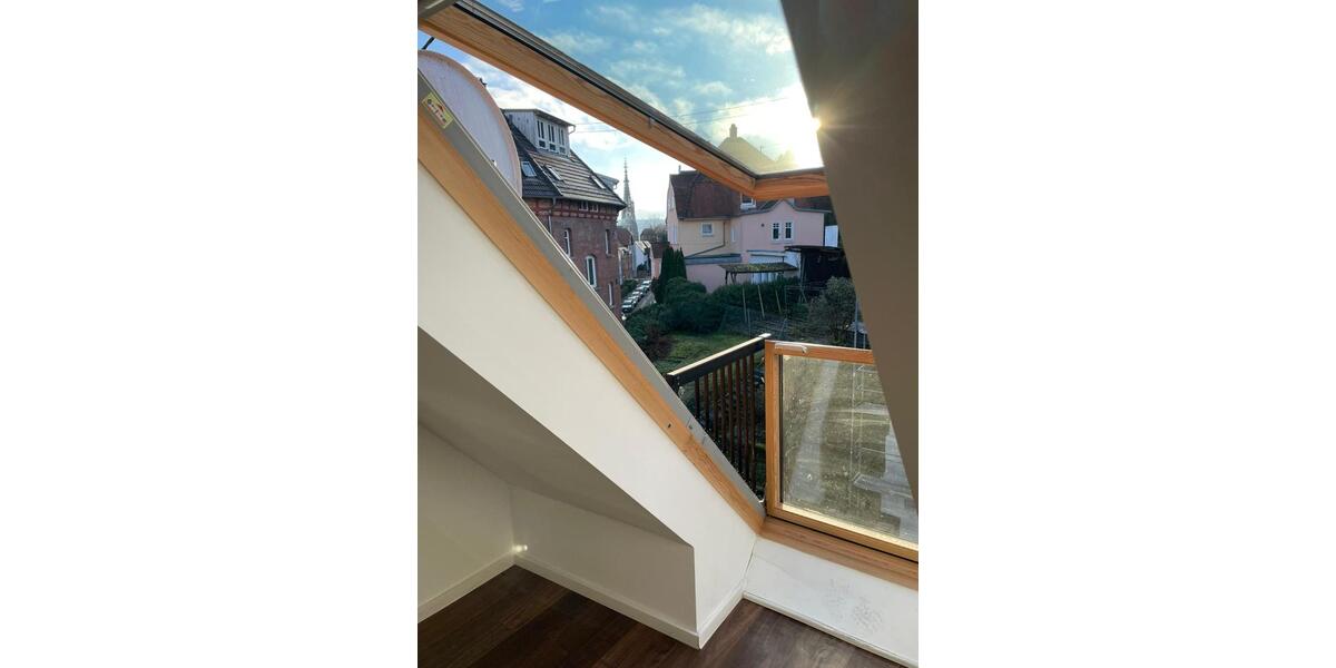 Dachgeschoßwohnung Esslingen am Neckar - 2.5 Zimmer, 49 m&sup2;, 800&euro; | Angebot:26335071