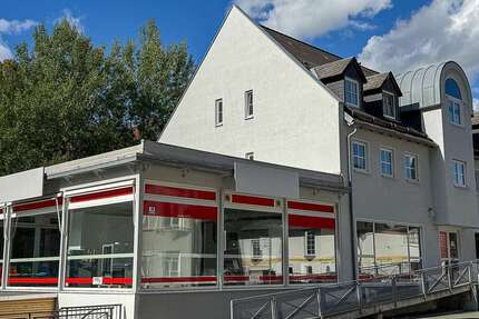 Einzelhandel in Aue 1.660 € 322 m² zimmer