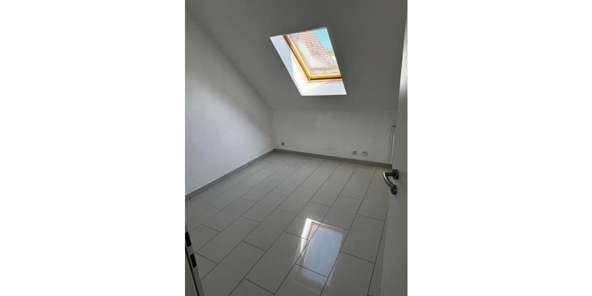 Etagenwohnung Ibbenbüren - 4 Zimmer, 85 m&sup2;, 1.150&euro; | Angebot:25541267