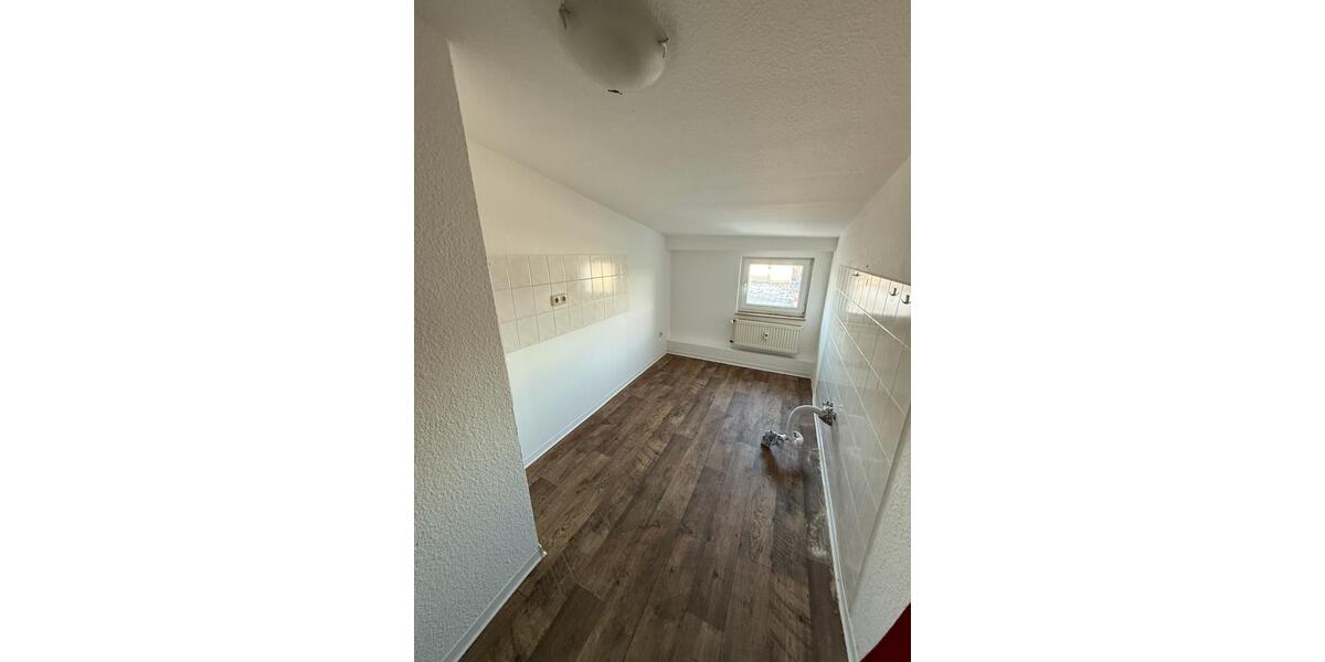 Gepflegte 1-Zimmer-Wohnung mit Tageslichtbad 1 zimmer