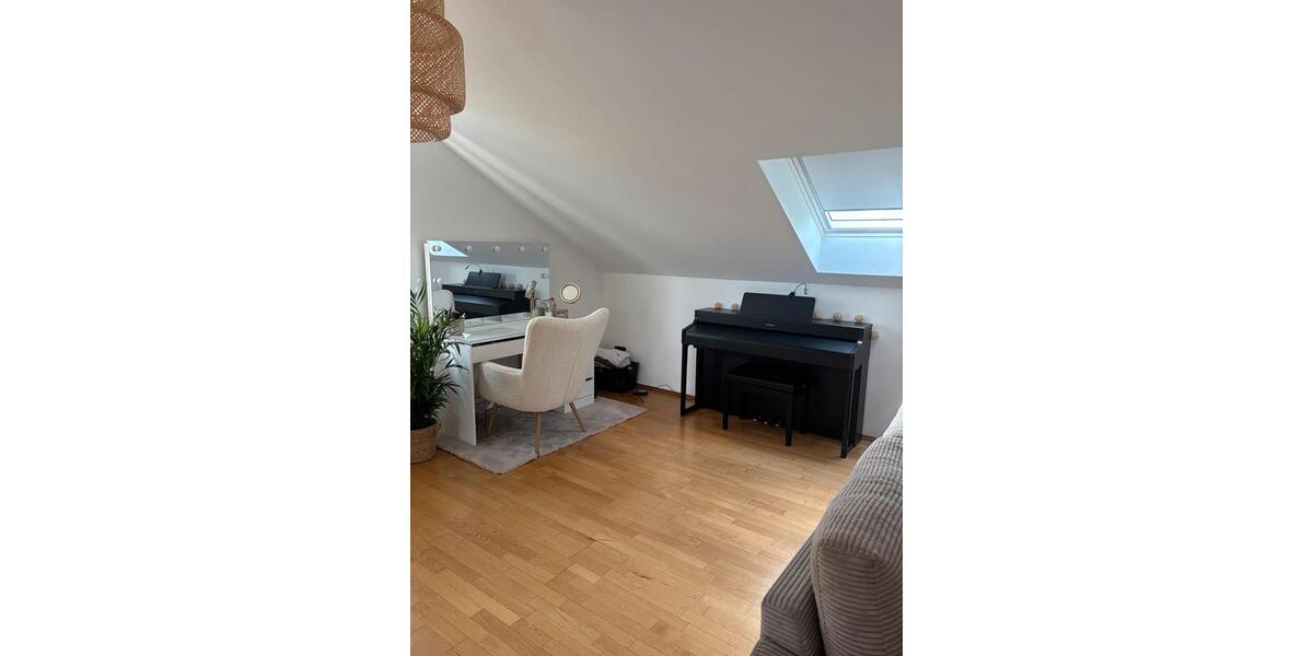 Etagenwohnung Osterhofen - 2 Zimmer, 100 m&sup2;, 700&euro; | Angebot:25866730