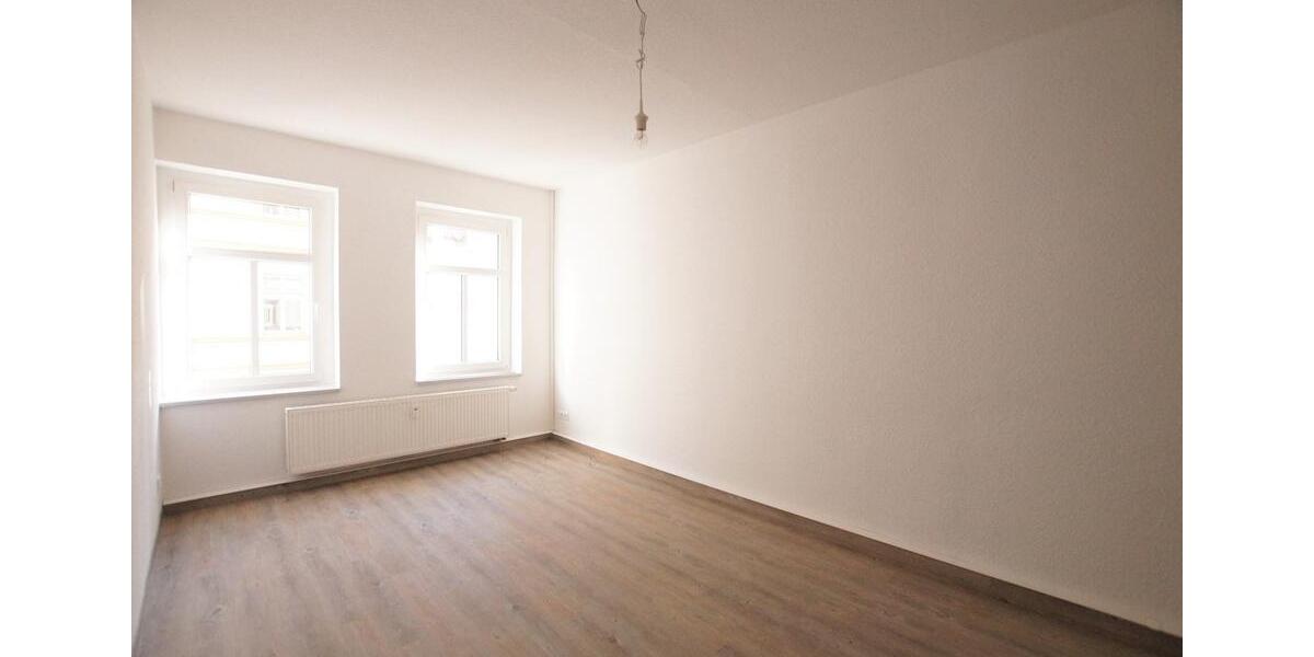 Etagenwohnung Pößneck - 2 Zimmer, 52 m&sup2;, 365&euro; | Angebot:26246714