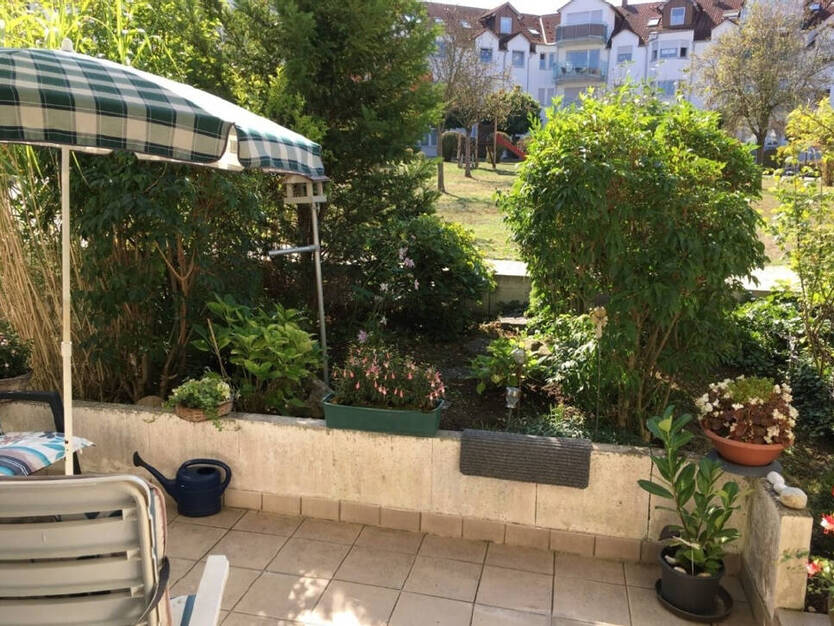 KNIPFER`S ImmobilieNSCHÄTZE - Schönes Apartment mit Terrasse und TG in Diedorf zur Miete