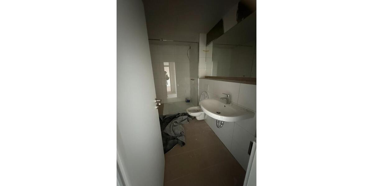 Erstbezug nach Sanierung - kleine 2 Zimmer Wohnung 2 zimmer