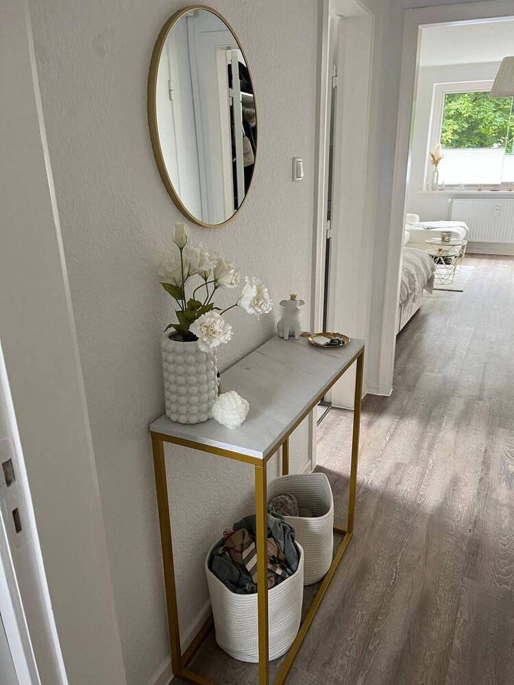 HH-SÜLLDORF Nähe S-Bahn, gute Wohnlage, sanierte 1 Zi.-Whg.ca. 38m², Balkon, neues Vollbad mit Fenster, EBK etc., € 770 inkl.
