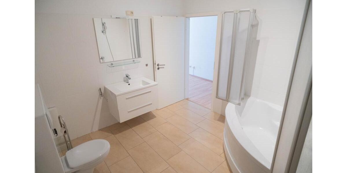 Gewerbeobjekt Altenholz - 200&euro; | Angebot:25865226