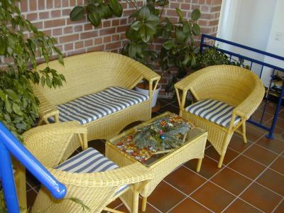 Schöne Apartmentwohnung in idyllischer, ruhiger Ortsrandlage ab November - Appartement Stadtroda | Angebot:27425607