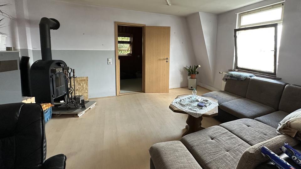 Dachgeschoßwohnung Bad Schmiedeberg - 3 Zimmer, 67 m&sup2;, 400&euro; | Angebot:24307126