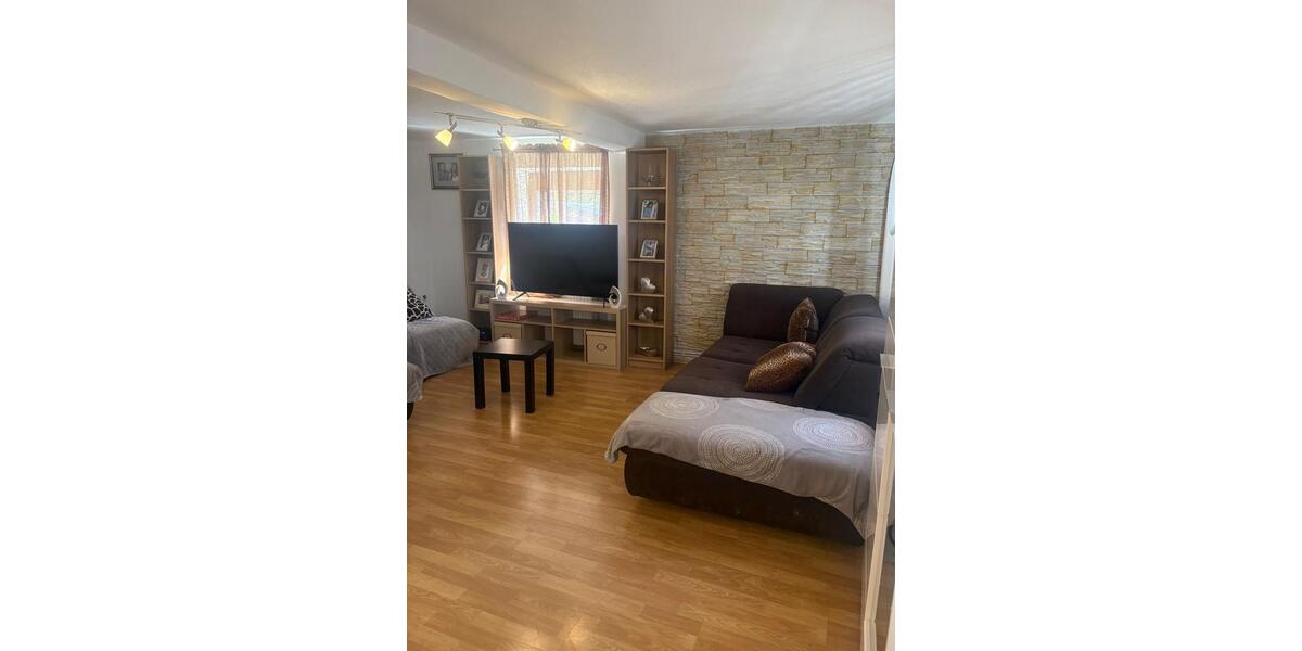 Etagenwohnung Gelnhausen - 3 Zimmer, 93 m&sup2;, 800&euro; | Angebot:26689680