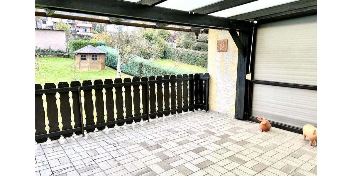 Dachgeschoßwohnung Eppelborn - 3 Zimmer, 91 m&sup2;, 700&euro; | Angebot:24641320