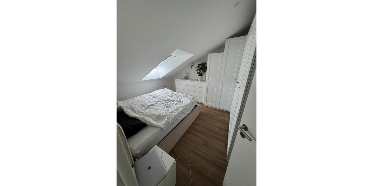 Dachgeschoßwohnung Vaterstetten Parsdorf - 2 Zimmer, 59 m&sup2;, 1.500&euro; | Angebot:25218982