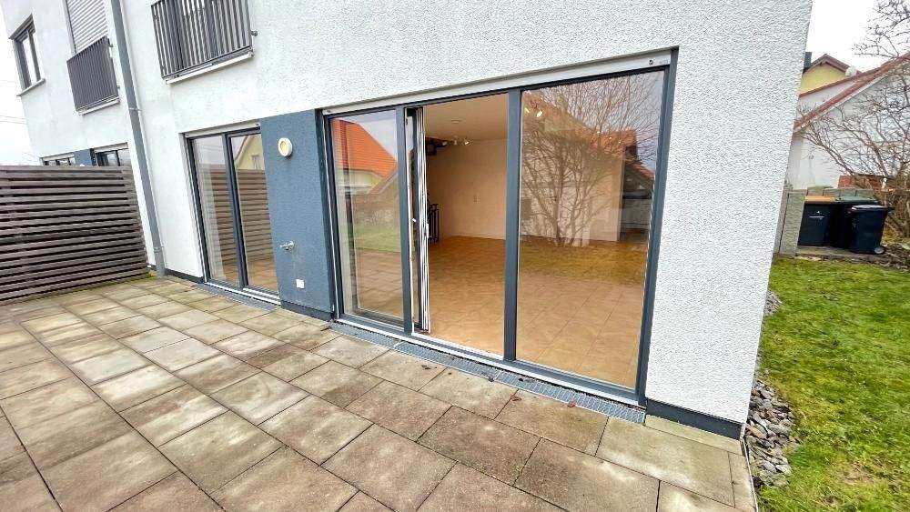 Doppelhaushälfte Holzgerlingen - 6 Zimmer, 160 m&sup2;, 3.633&euro; | Angebot:25800085