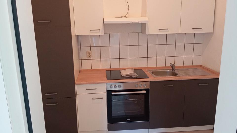 Erdgeschoßwohnung Schwerin Neumühle - 1.5 Zimmer, 45 m&sup2;, 370&euro; | Angebot:26297286