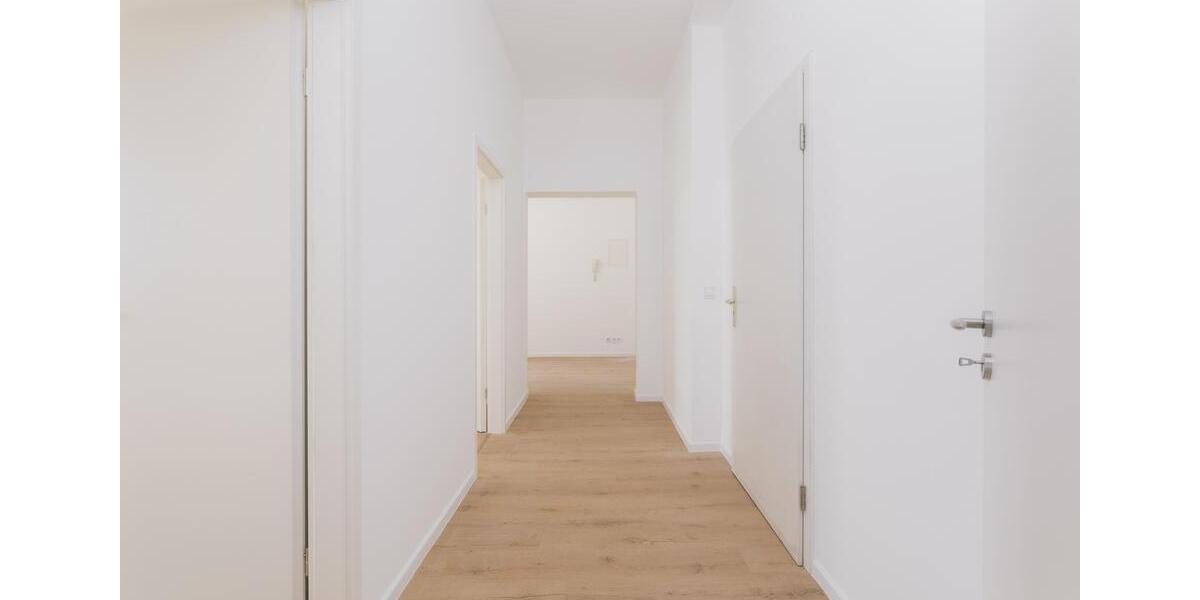 Etagenwohnung Angermünde - 2 Zimmer, 77 m&sup2;, 680&euro; | Angebot:26365895