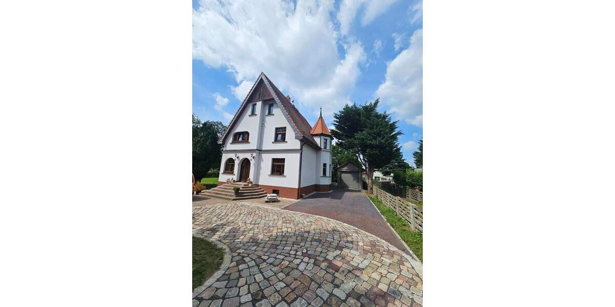 Gewerbeobjekt Großpösna - 8 Zimmer, 217 m&sup2;, 2.520&euro; | Angebot:24793248