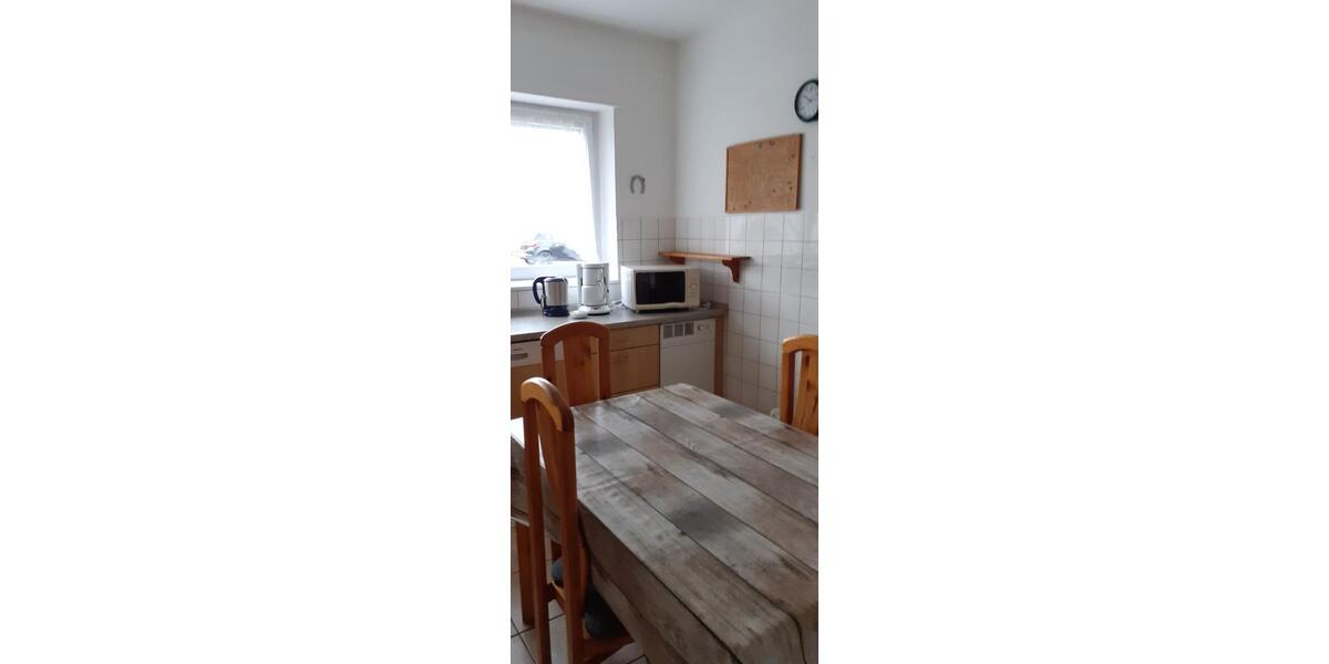 Wohnen auf Zeit Rommerskirchen - 6 Zimmer, 140 m&sup2;, 20&euro; | Angebot:20971571