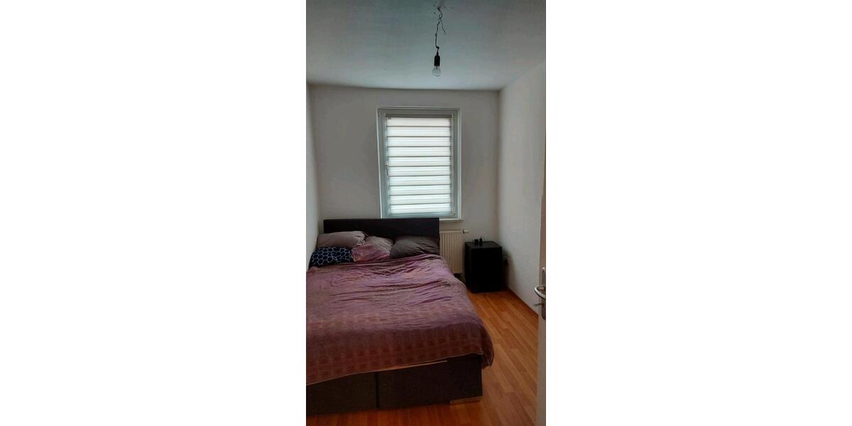 Erdgeschoßwohnung Kitzingen - 3 Zimmer, 75 m&sup2;, 790&euro; | Angebot:26221399