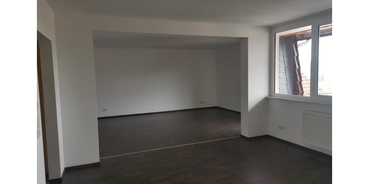 Etagenwohnung Homberg (Ohm) - 3 Zimmer, 87 m&sup2;, 680&euro; | Angebot:26448981